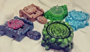 Lote de 5 piezas base de batalla de figuras de acción Jakks Pokemon 2007 - Imagen 1 de 3
