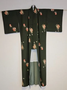 Japanese Kimono ~Beautiful ~Lunar Green Floral ~ US Seller/Fast Shipping! - Picture 1 of 4