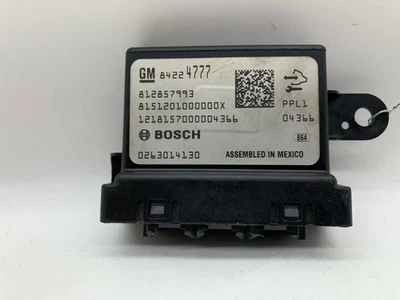 Módulo de control de asistencia Escalade Sierra Park 2017-2020 84224777 OEM usado Foto 1 de 4