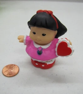 New Fisher Price Little People VALENTINE SONYA LEE ASIAN GIRL HEART Valentines  - Picture 1 of 3