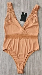 Body Fashion Nova Esmeralda Cognac taglia grande dettaglio pizzo a costine nuovo con etichetta  - Foto 1 di 11