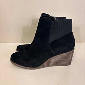 TOMS Black Suede Wedge Booties Size 8 - Picture 1 of 7