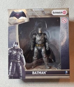 Schleich DC Comics - Batman - Batman V Superman Collectible Action Figure New - Picture 1 of 5