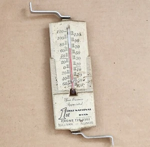 VINTAGE METAL FIRST NATIONAL BANK OF SULLIVAN ILLINOIS OUTSIDE THERMOMETER 6.5" - Picture 1 of 2
