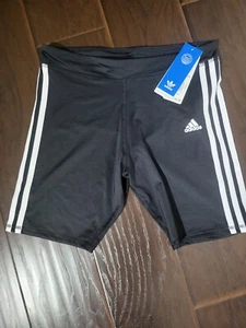Adidas Girls' 3-Stripe Mesh Shorts size XL - Picture 1 of 7