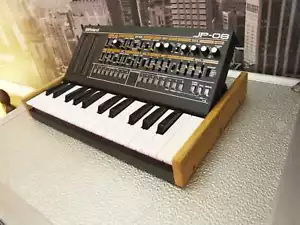 Roland Boutique K25M Keyboard Solid European Oak End Cheeks from Synths And Wood - Picture 1 of 6