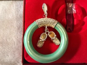 Christmas ornament Lenox diamond stud baby teething ring shoes 2005 EX2899 - Picture 1 of 6