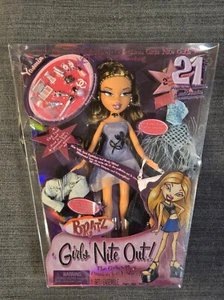 YASMIN MGA Entertainment Bratz GIRLS NITE OUT! Modepuppe 21. Geburtstag Ed. - Bild 1 von 2