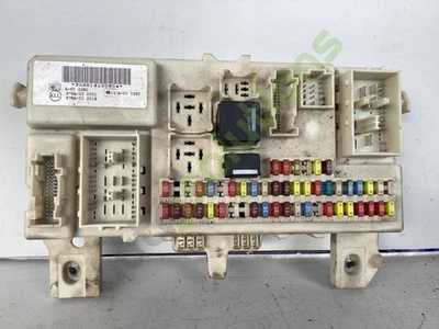 FORD FOCUS C307 FUSE BOX 270207 - Image 1 of 4