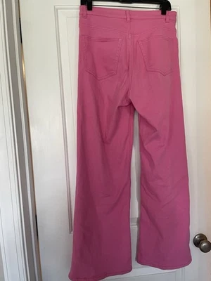 Женские джинсы из денима H&M Divided розовые с высоким подъемом широкие штанины размер 8 стандартные - Изображение 1 из 3