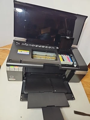Epson Ultra Hi Definition R280 Photo Color Inkjet Printer  - Image 1 of 4