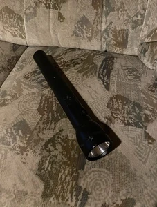 MAGLITE® MAG 37,5 cm Taschenlampe - Bild 1 von 9