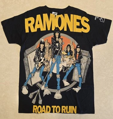 Ramones NEW Black Shirt Sz Medium AOP Road To Ruin Punk Band RARE Pro Sample Foto 1 de 4