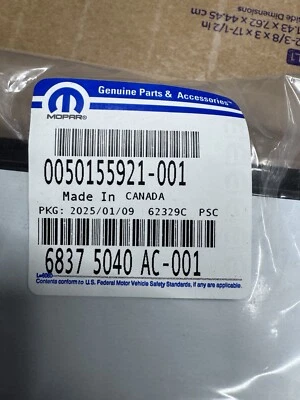 Jeep Grand Cherokee L 2021-2022 puerta delantera aplique trasero derecho fabricante original nuevo 68375040Ac Foto 1 de 2