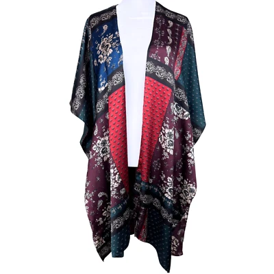 Free People Kimono Mon Cheri Cetim Sedoso Floral Paisley Patchwork Tamanho Único Boho - Imagem 1 de 4