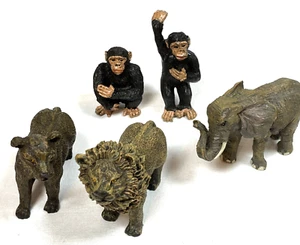 Five Resin Safari Animals 2' Includes Two Monkeys Elephant Two Lions - Picture 1 of 8