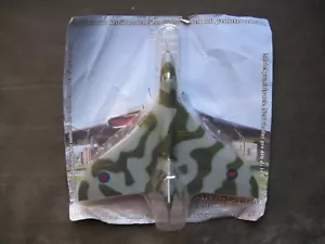 Amer/Com Avro Vulcan Mk. 2 Bomber Diecast 1/144 2008 - Picture 1 of 2