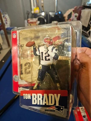 MCFARLANE NFL SPORTPICKS SERIES 11 CHASE WHITE JERSEY TOM BRADY SEALED MOC RARE - Image 1 of 4