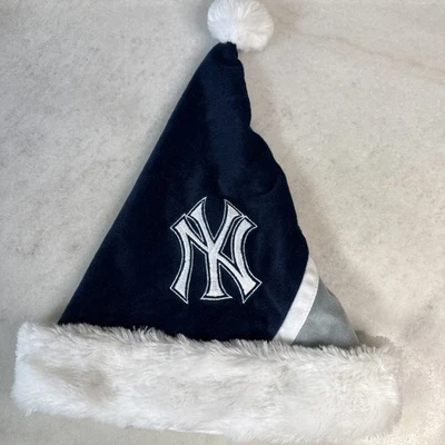 New York Yankees Adult One Size Fits All Santa Christmas Hat Cap New Tags Mlb - Image 1 of 4