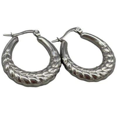 Orecchini Cerchietti a Goccia maglia lavorata colore argento a baionetta Acciaio - Immagine 1 di 4