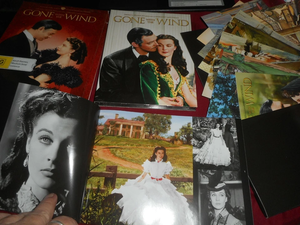 gone with the wind special edition-booklet postcards beautiful dvd set - Image 1 of 1