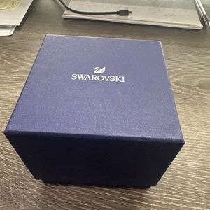 4 x 4 x 4 Swarovski Geschenkbox Blau - Bild 1 von 3