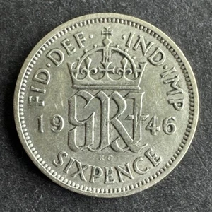 Great Britain WWII 1946 King George VI Silver Sixpence ( 50% Silver ) 6d Coin - Picture 1 of 2