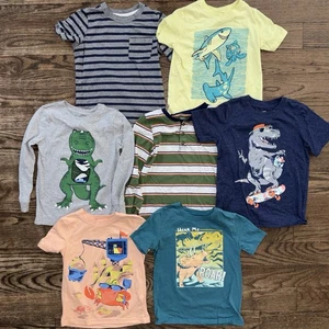 Lot Bundle of 8 • Carter’s T-shirts and Long Sleeve Tees • size 5T - Picture 1 of 3