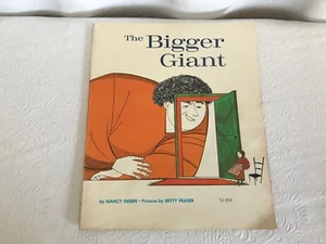 Vtg Children's PB Book Scholastic THE BIGGER GIANT TJ 824 - Imagen 1 de 3