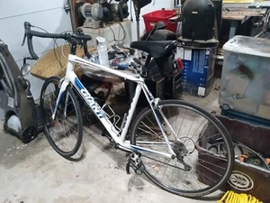 Bike - Picture 1 of 4