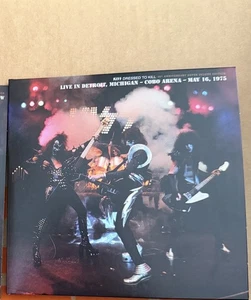 KISS Dressed To Kill 50th Anniversary 2 CD Set Cobo Hall Detroit Frm DTK Box Set - Bild 1 von 4