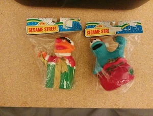 Lot Of 2 Sesame Street Ernie And Cookie Monster Christmas Decorations Unopened - Picture 1 of 7
