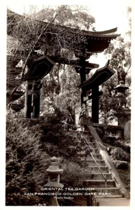 Orientalischer Teegarten, SF Golden Gate Park, Treppe, Laterne, RPPC Moulin Studios - Bild 1 von 2