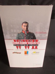 Dragon/Cyber-Hobby Exclusive WW11 STALINGRAD 1942/43 6TH ARMY FRIEDRICH PAULUS - Picture 1 of 4