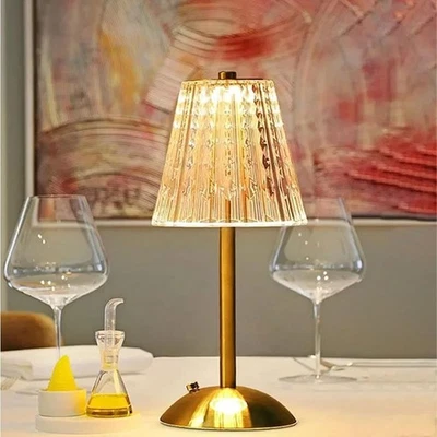 Lampada Da Tavolo Senza Fili In Cristallo Dimmerabile In 3 Colori Touch Interno - Immagine 1 di 4