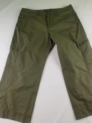 Arcteryx Women's Capris Cargo Casual Pants Olive Green Size 8 (29')  #6609 - Image 1 of 4