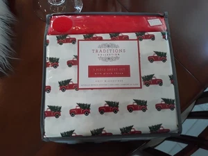 TWIN 3 PIECE SET WITH TRUCK HOLDING X-MAS TREE, RED PLUSH THROW, COMFORT OF PLU - Picture 1 of 3