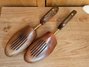 XL CHEANEY Schuhspanner aus Holz VINTAGE leicht RAR - Bild 1 von 7