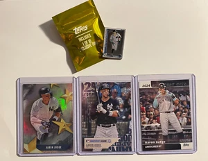 Aaron Judge Baseball cards and pin | 1/10 Aaron judge pin | Aaron Judge 3 Cards - Picture 1 of 1