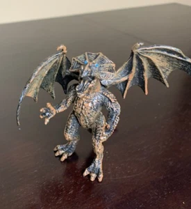 Figura de dinosaurio/dragón de 4" de alto - Imagen 1 de 5