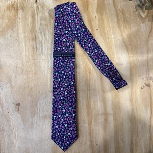 Tommy Hilfiger Herren Krawatte 100% Seide Blumenmuster Rosa/Blau/Grün/Weiß NEU! - Bild 1 von 10