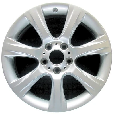 Llanta BMW 320i xDrive 328d 328i GT330 335i 340i 428i Gran Coupé 430i 435i 44 Foto 1 de 4