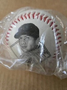 Mickey Mantle COMMEMORATIVE BASEBALL, FACSIMILE AUTOGRAPH, NIB WITH COA & STATS - Bild 1 von 5