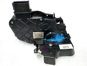 Cerradura puerta delantera izquierda ford kuga i 8v4a-s21813-ca - Imagen 1 de 5