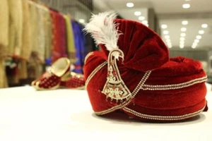 Indian Elegant Wedding Pagri for Men Traditional Indian Turban for Groom Safa - Picture 1 of 2