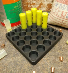 20 Gauge Shot Shell Reloading Tray/Block 25 Shells Black - Picture 1 of 3