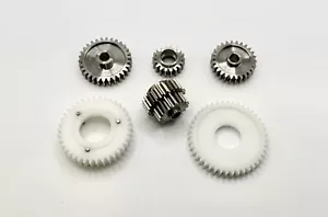 TEAM ASSOCIATED 25011 25022 25028. THUNDER TIGER PD1444 PD1449 PD1438 PD6340. - Picture 1 of 2