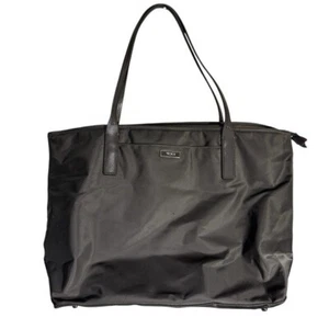 Borsa media Tumi Nylon Voyager - Foto 1 di 10