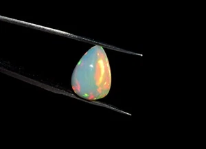 4.1 Ct Naturel Ethiopian Welo Fire Opal Cabochon Loose Gemstone 13.7x10.3x7 mm - Picture 1 of 7