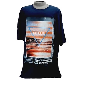 NWT Chilling - Sunset Beach Boardwalk Palm Tree Graphic Print T-Shirt Size 4XL - Picture 1 of 12